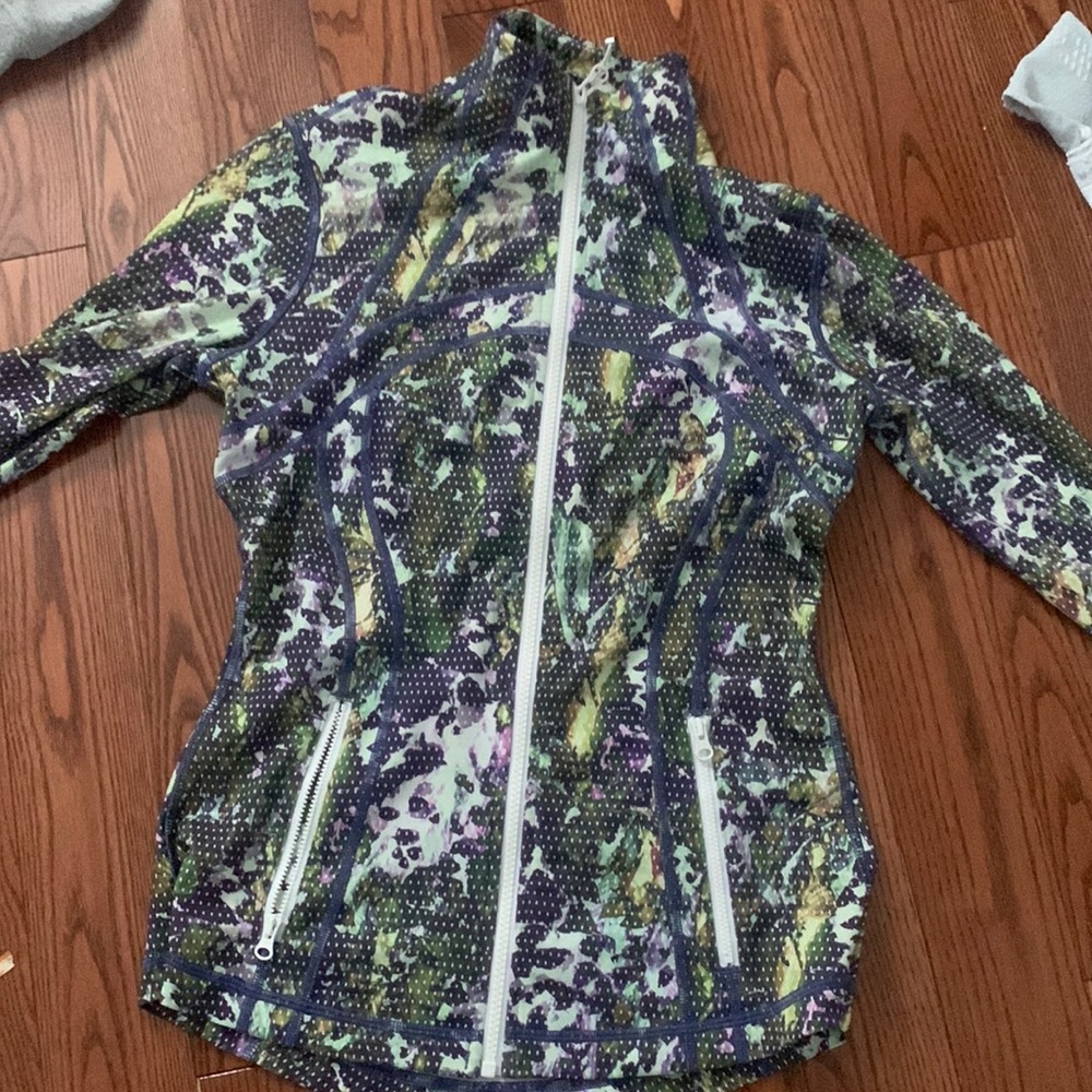 Awesome lulu lemon zip up